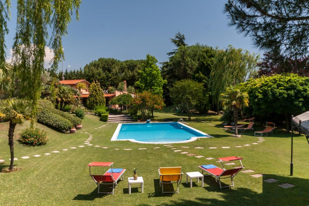 Relais Villaggio Azzurro Rome Exterior photo
