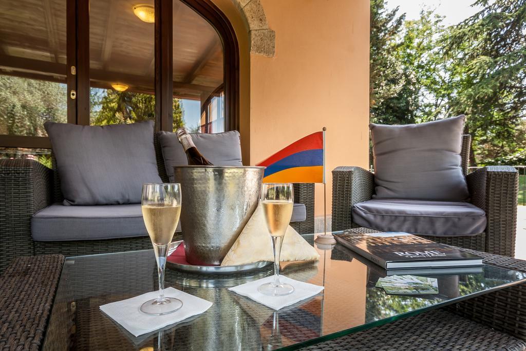 Relais Villaggio Azzurro Rome Exterior photo