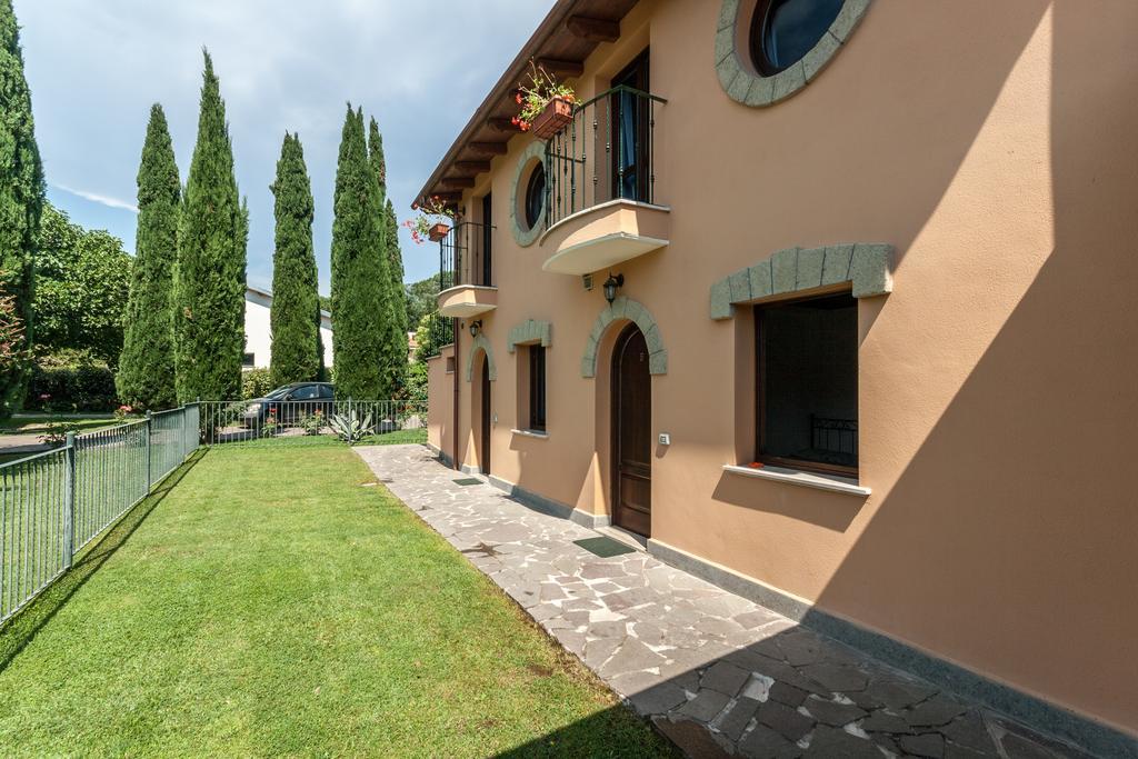 Relais Villaggio Azzurro Rome Room photo