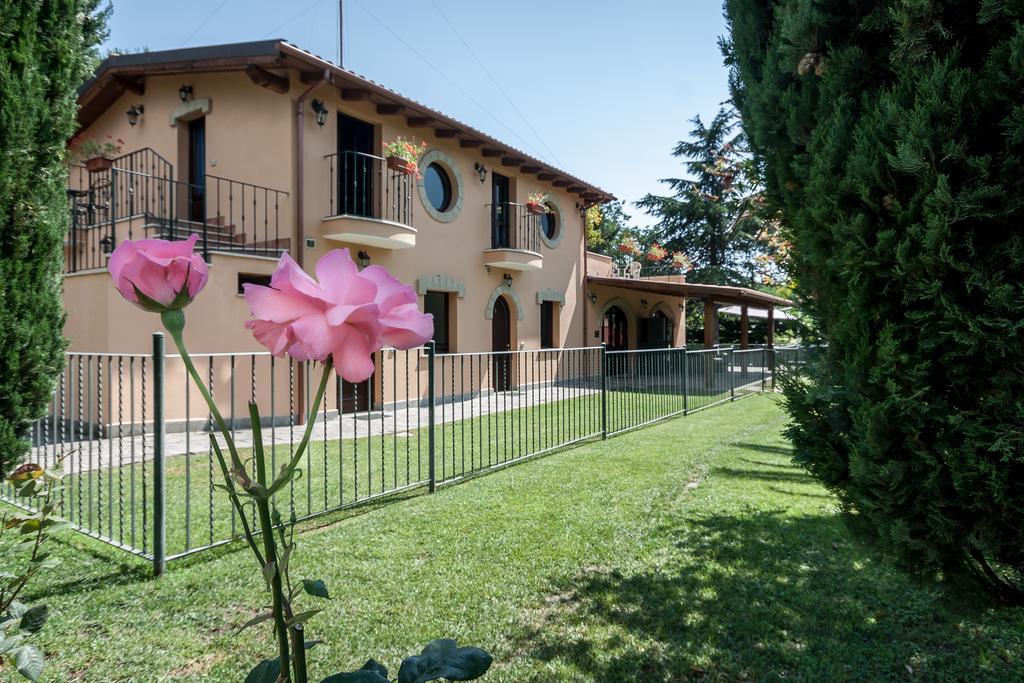 Relais Villaggio Azzurro Rome Exterior photo