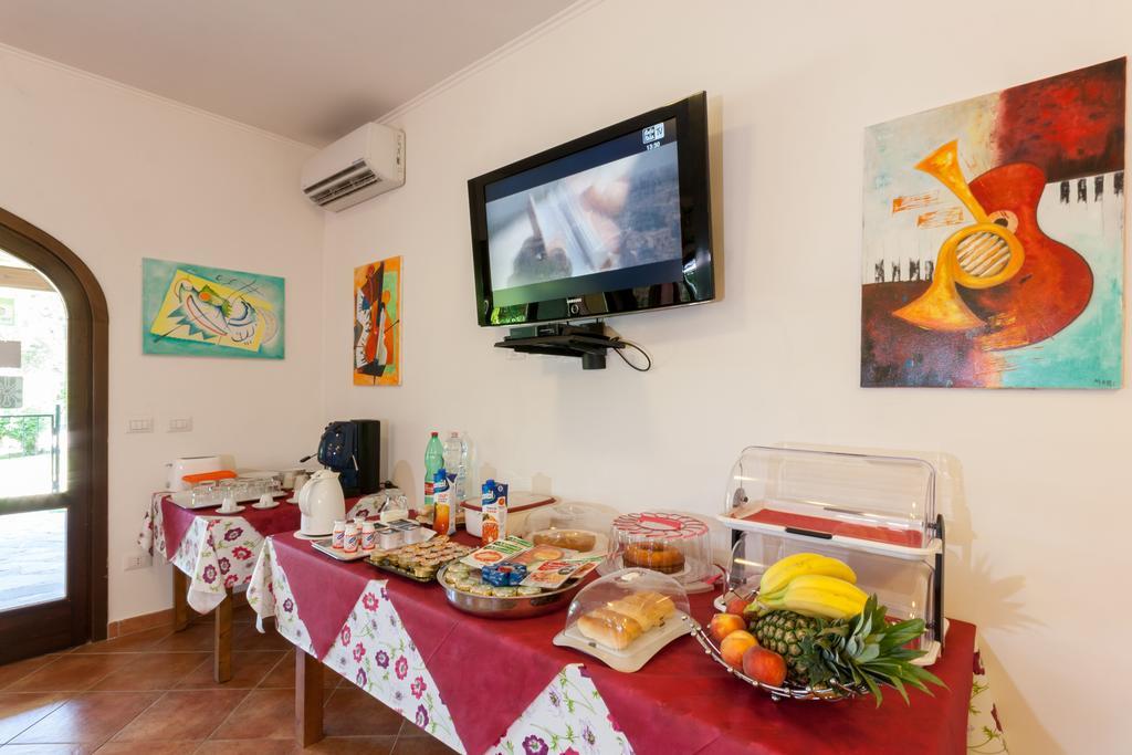 Relais Villaggio Azzurro Rome Exterior photo